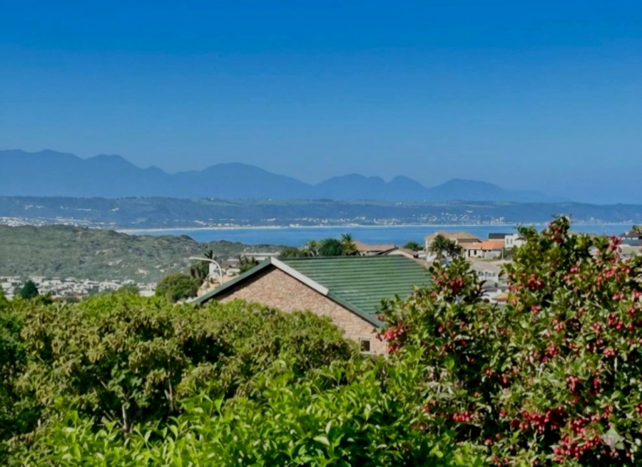  Bedroom Property for Sale in Hartenbos Heuwels Western Cape